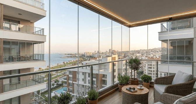 Çeşme Cam Balkon